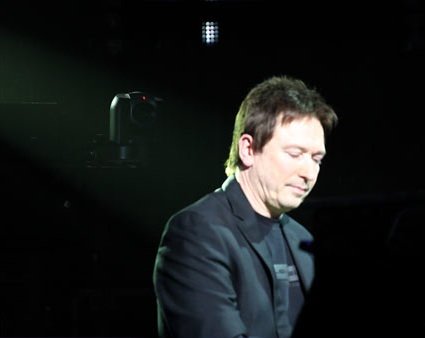 Alan Wilder tocando Somebody