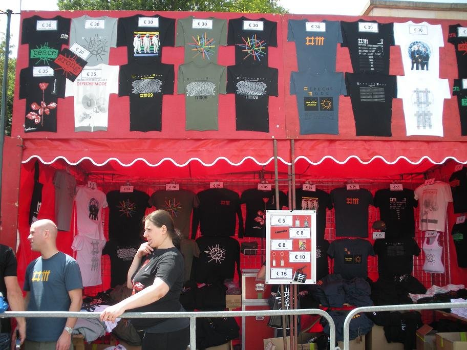 merch